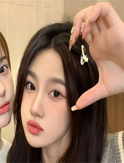 《天降女儿是大佬》系列作品比较：各部特点与优劣分析